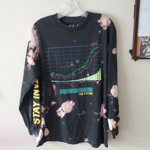 Long sleeve black tee